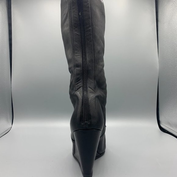Chanel Shiny Lambskin Quilted Lace Up Combat Boots 37 Black  Made in Italy Black Boots in Lambskin (37)  - FL-SH-051